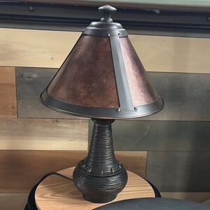 Elegant Dale Tiffany Bronze Table Lamp
